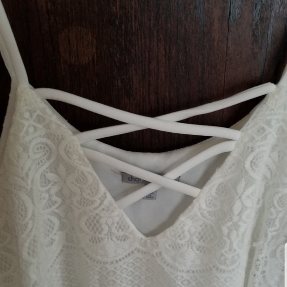 NWOT- White Crochet Crop Top - Picture 3 of 4
